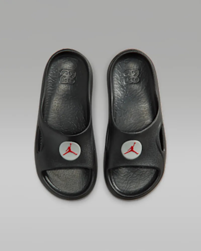 Black/Tech Grey/University Red