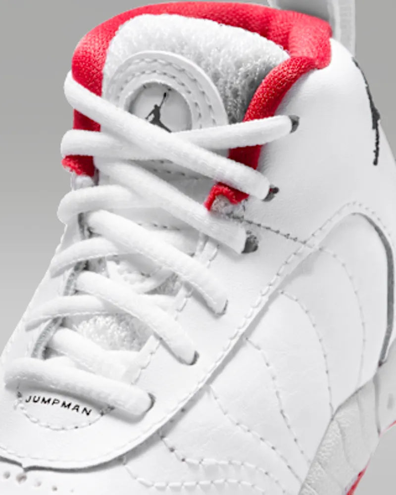 White/True Red/Metallic Silver/Black