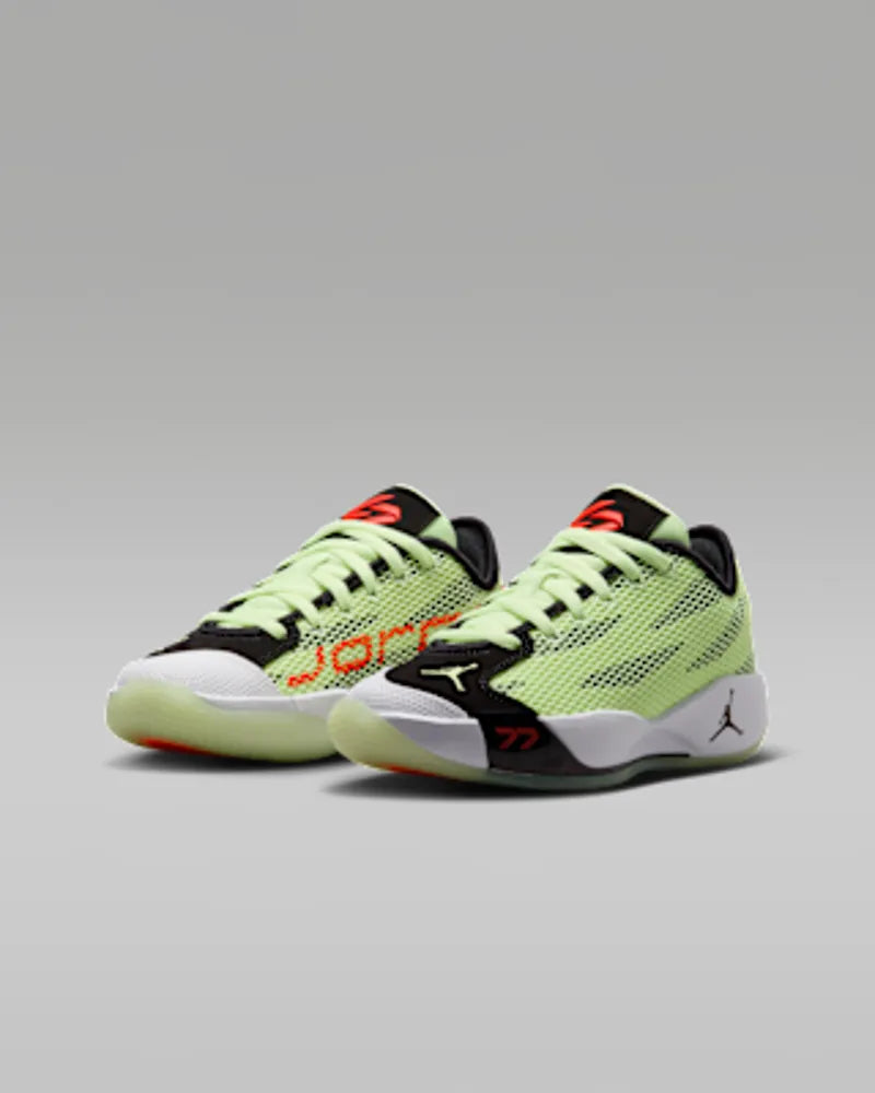 Barely Volt/Black/White/Infrared 23