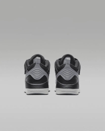 Black/White/Cement Grey/University Red