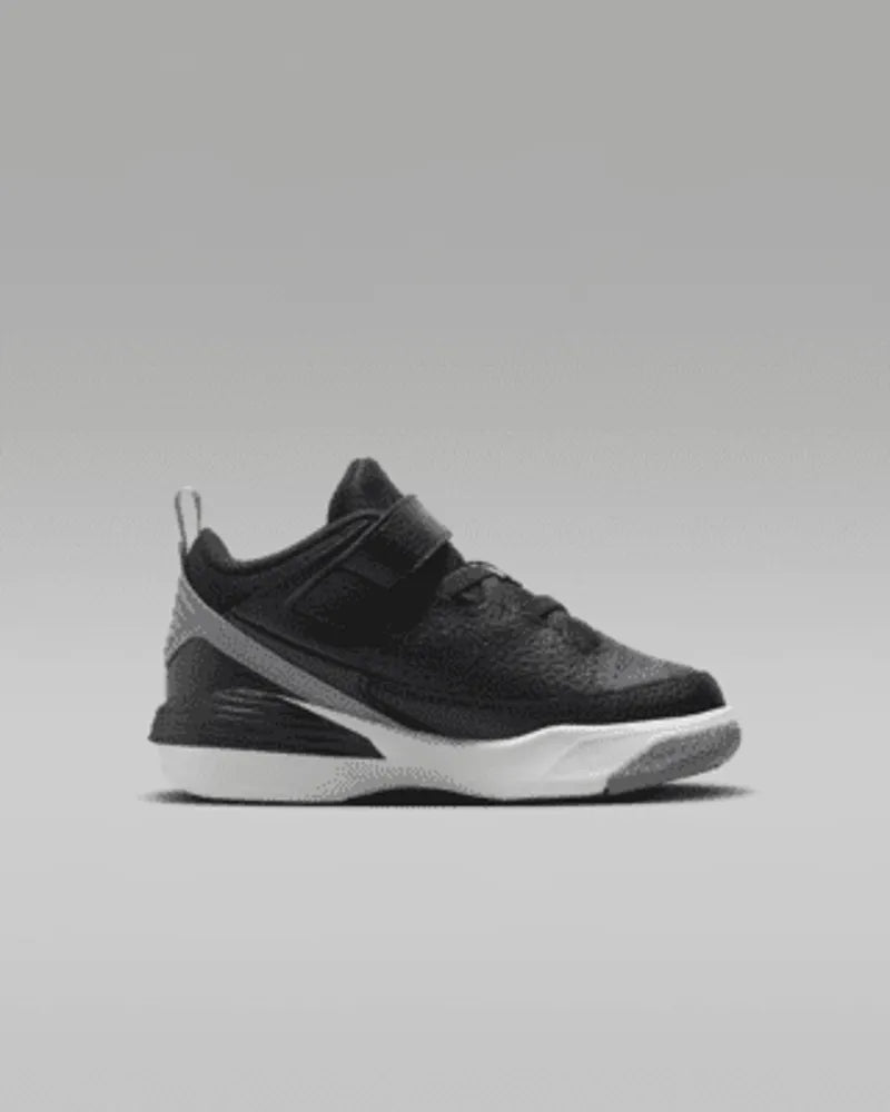 Black/White/Cement Grey/University Red