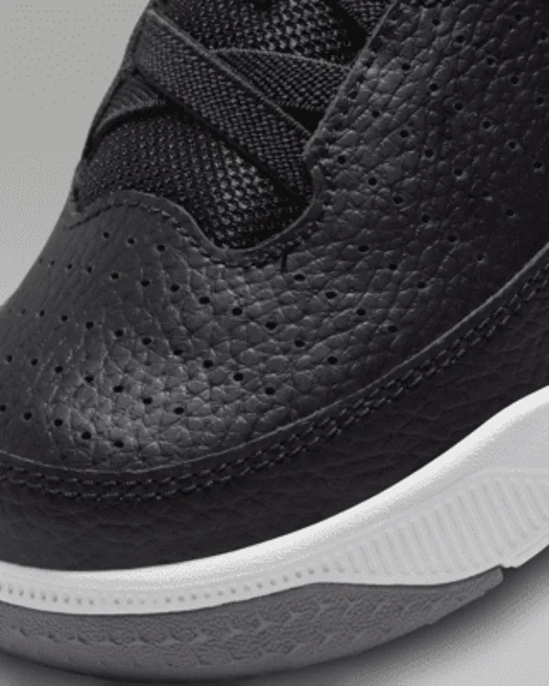 Black/White/Cement Grey/University Red