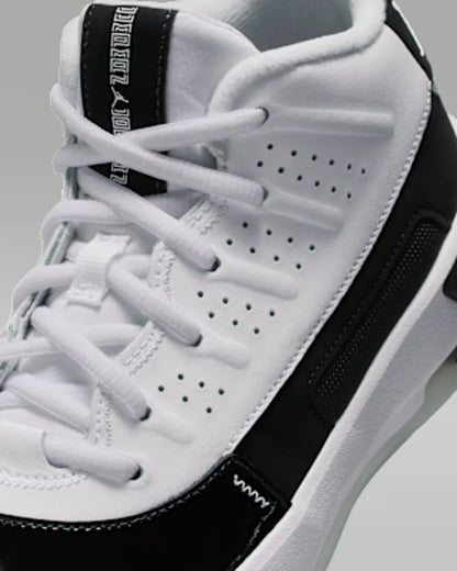 White/Summit White/Black