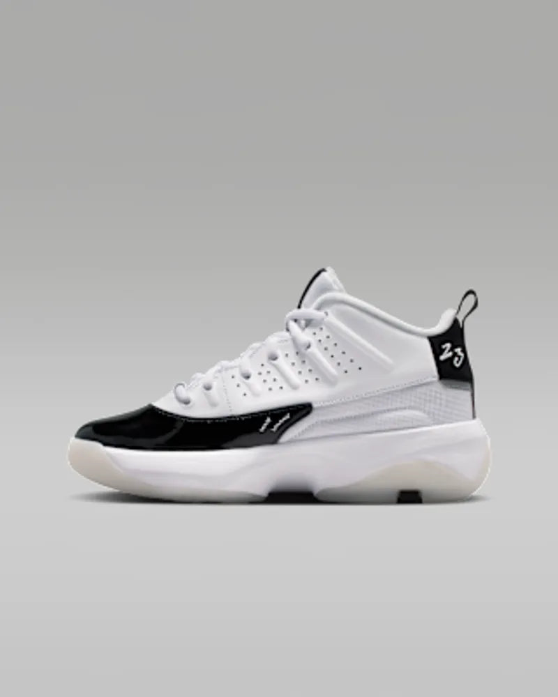 White/Summit White/Black