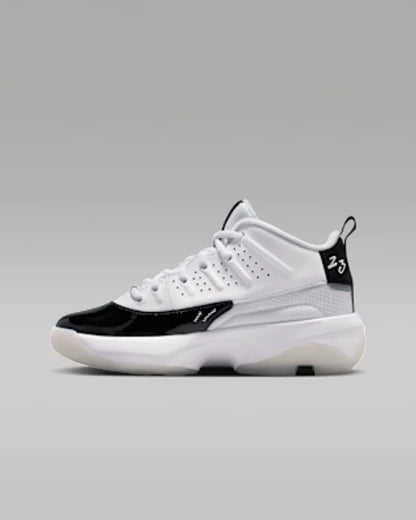 White/Summit White/Black