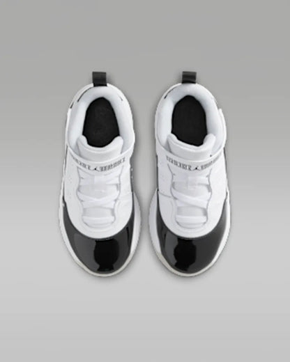 White/Summit White/Black
