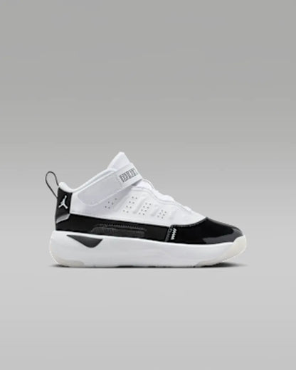 White/Summit White/Black