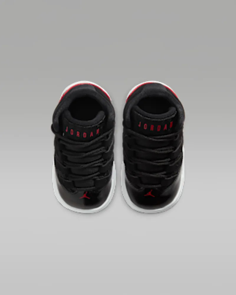 Black/Gym Red/White/Black