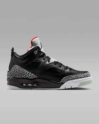 Black/University Red/Grey Mist/Black