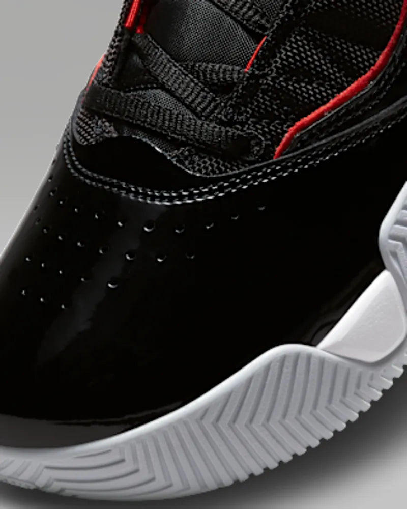 Black/White/Wolf Grey/Chile Red