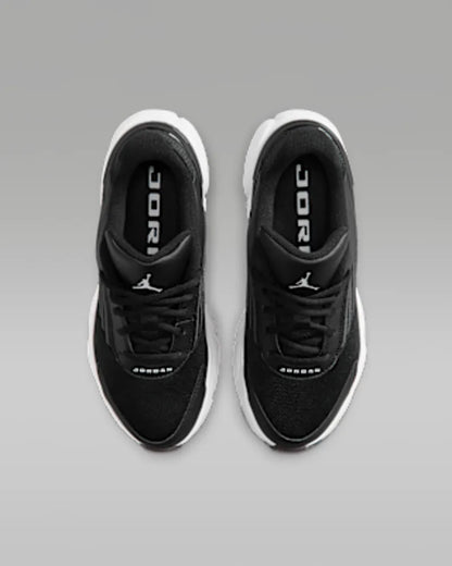 Black/Anthracite/White