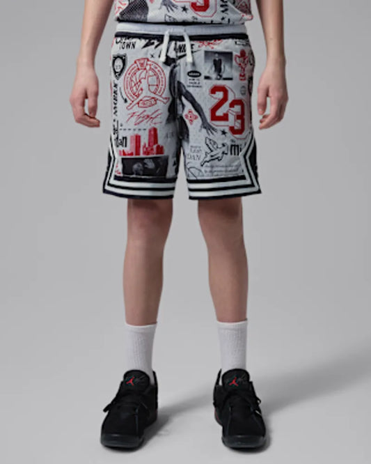 Neutral Grey/Black/Red
