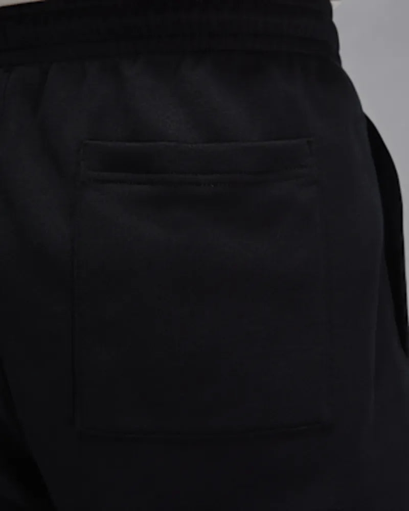 Black/Sail