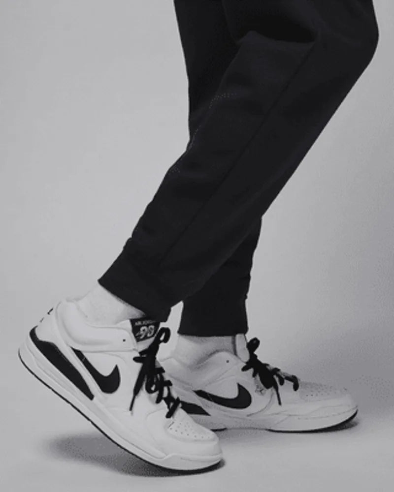 Black/White
