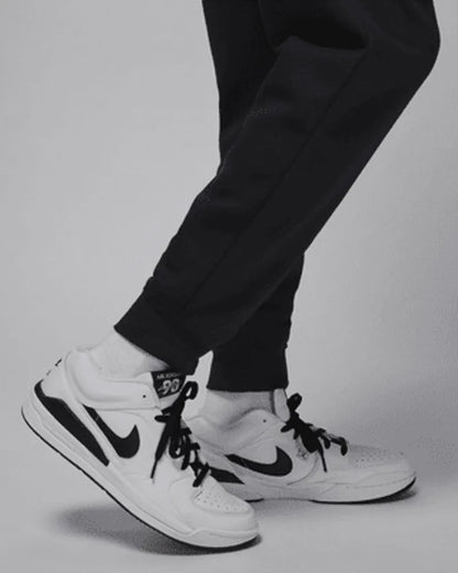 Black/White