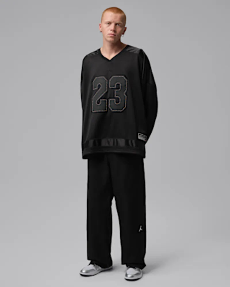 Black/Black