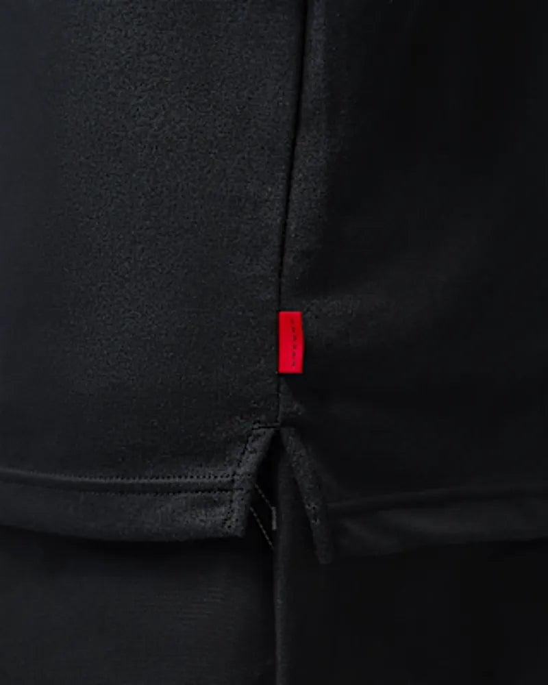 Black/Dark Smoke Grey/Sail/University Red