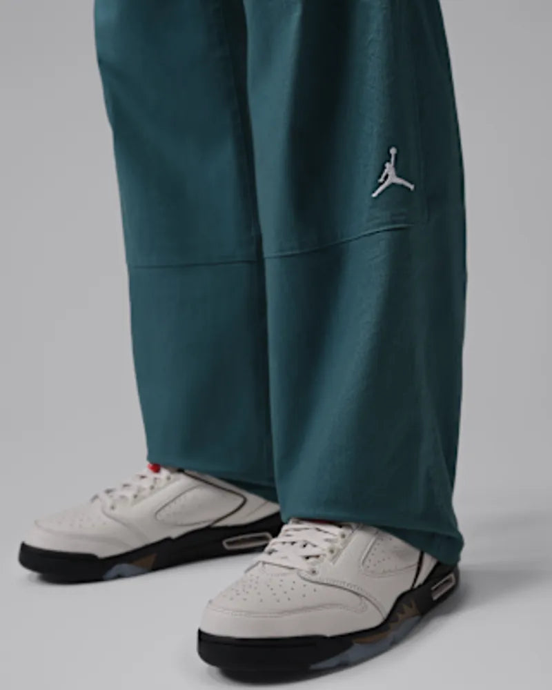 Ash Green/White