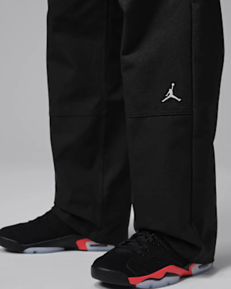 Black/White