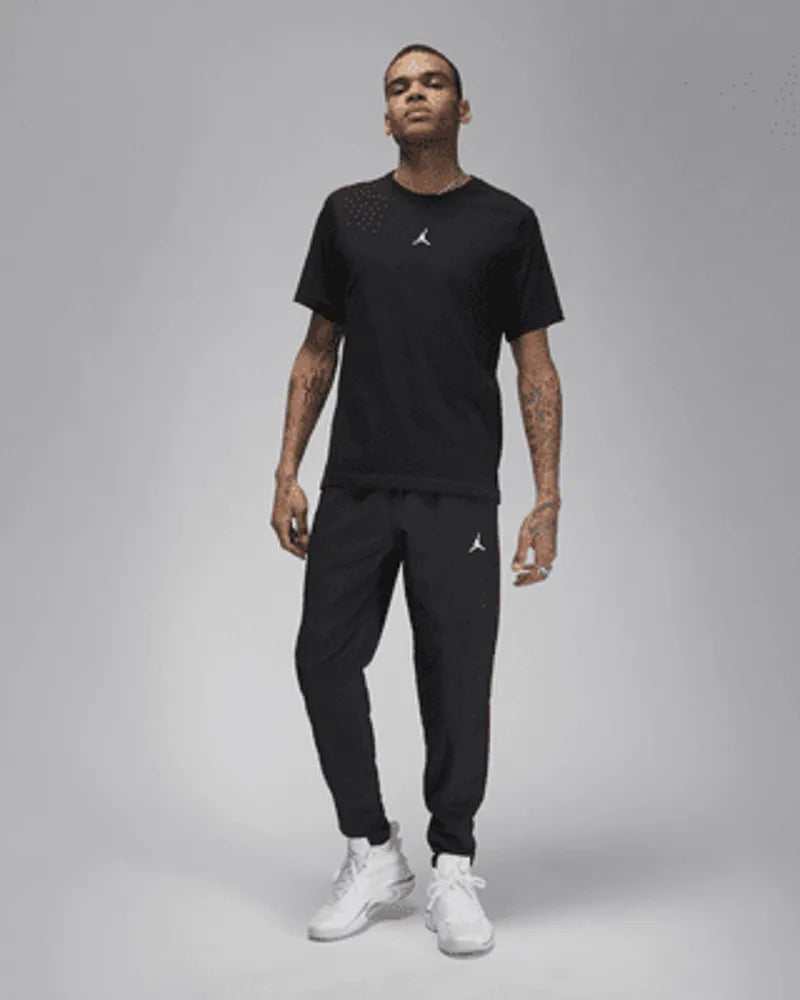 Black/Black/White
