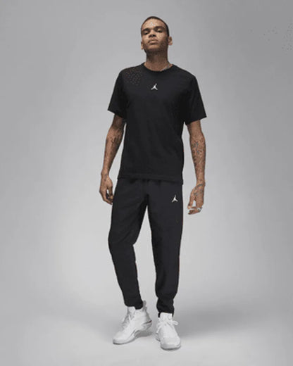 Black/Black/White