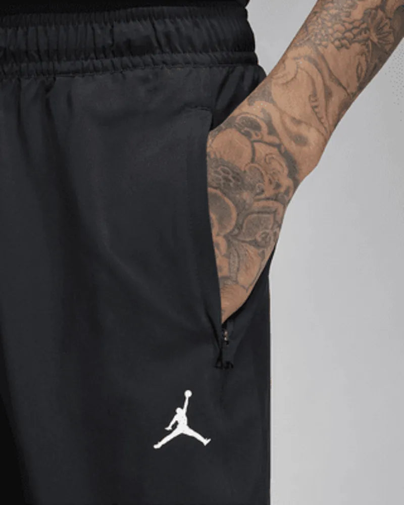 Black/Black/White
