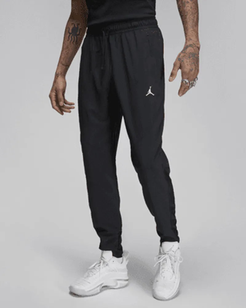 Black/Black/White