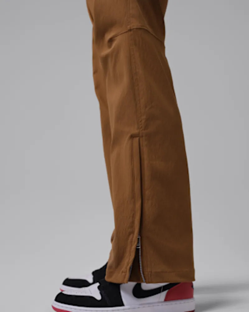 Light British Tan/Black