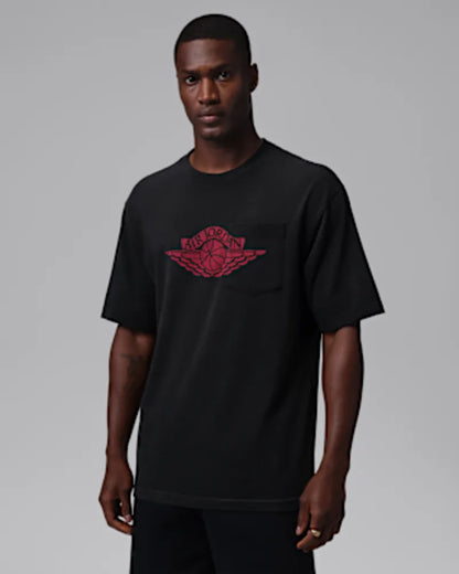 Black/University Red