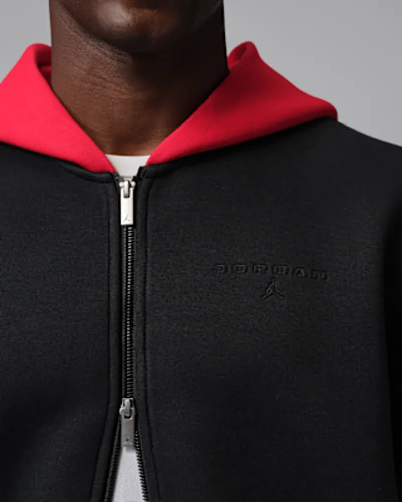Black/University Red