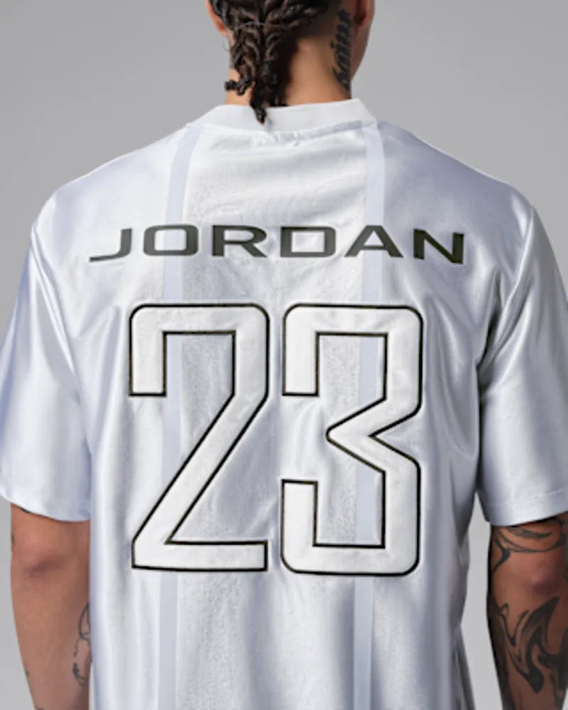 Pure Platinum/Black