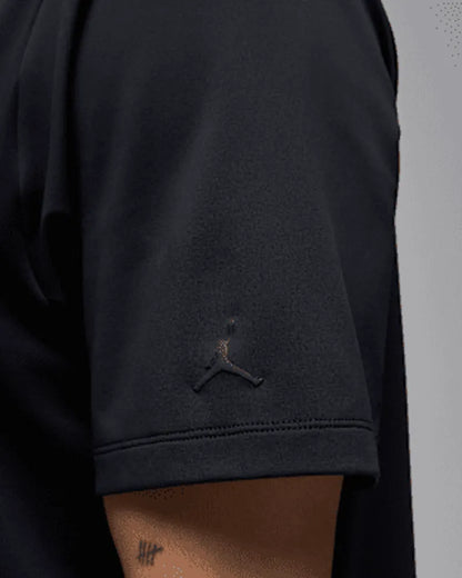 Black/Black