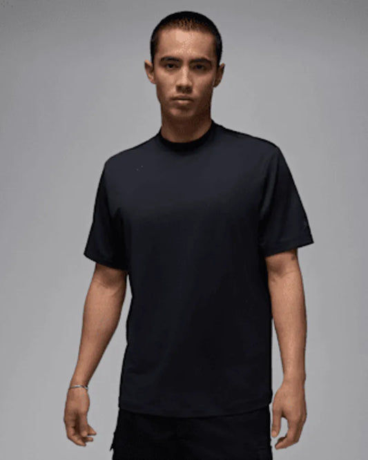 Black/Black