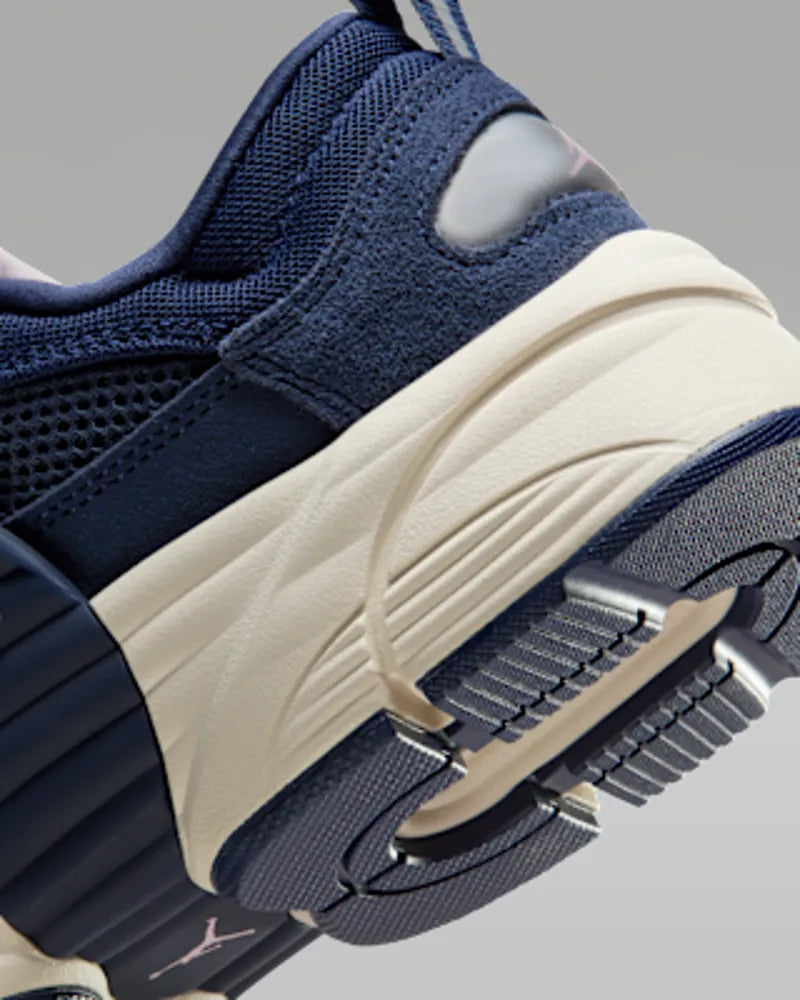 Midnight Navy/Thunder Blue/Light Orewood Brown/Pink Foam