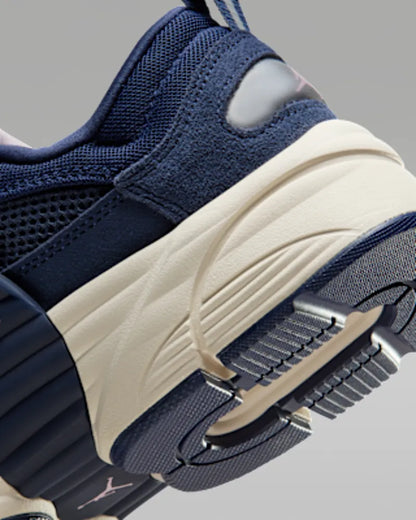 Midnight Navy/Thunder Blue/Light Orewood Brown/Pink Foam