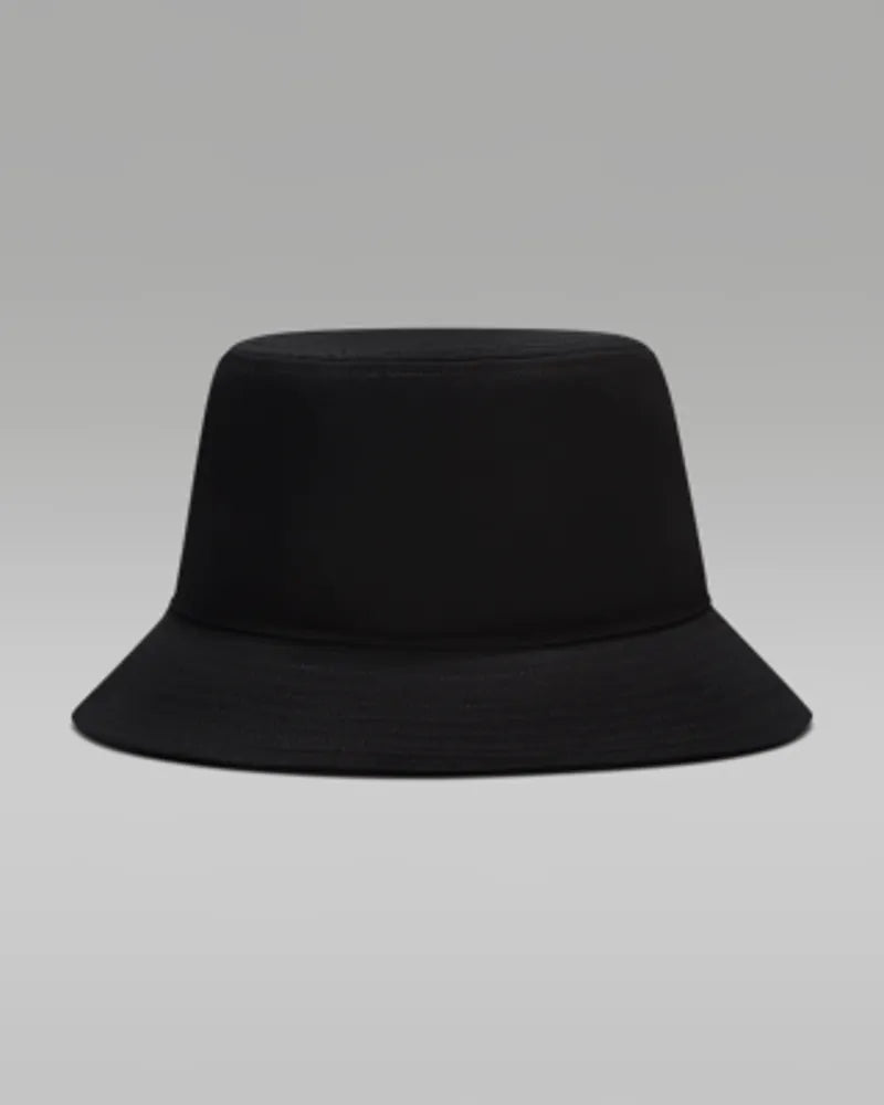 Black/Sail