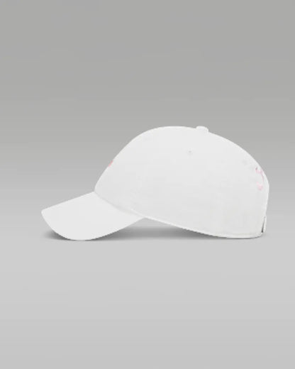 Sail/Iced Carmine