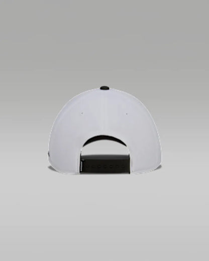 White/Black/Black