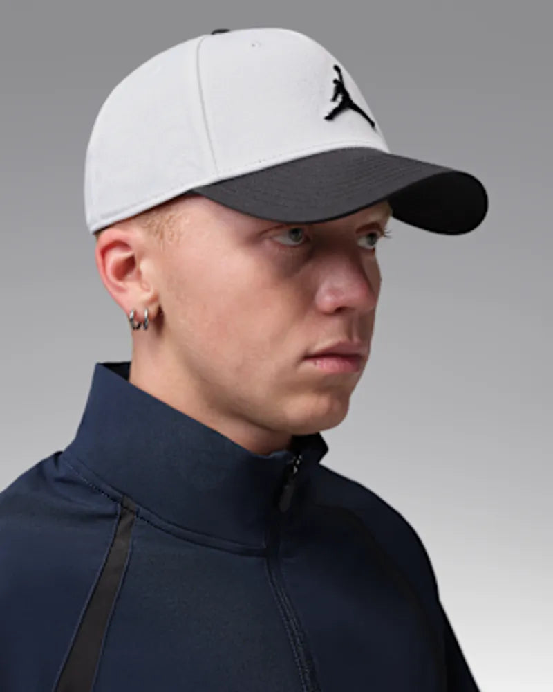 White/Black/Black