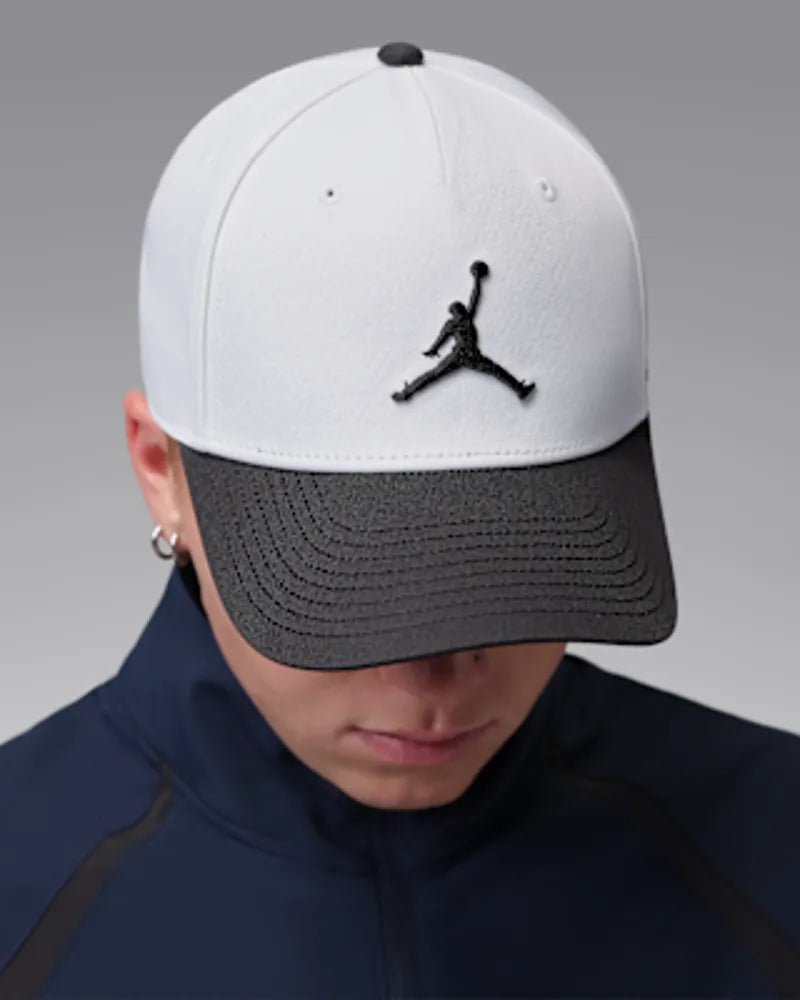 White/Black/Black