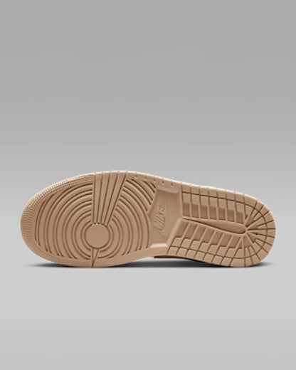 Legend Medium Brown/Chalk/Light British Tan