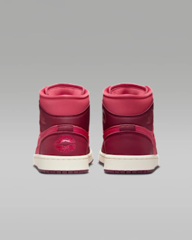 Team Red/Pueblo Red/Pale Ivory/Sierra Red