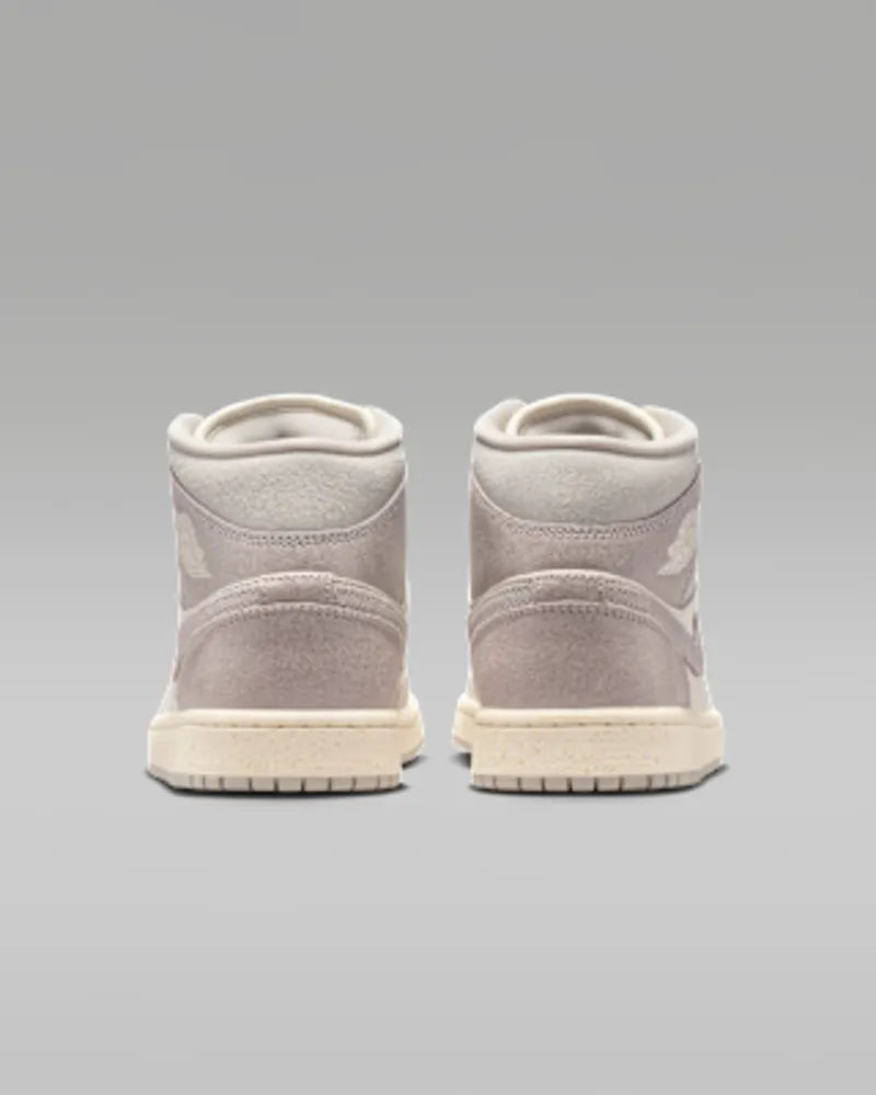 Light Iron Ore/Pale Ivory/Oatmeal/Enigma Stone