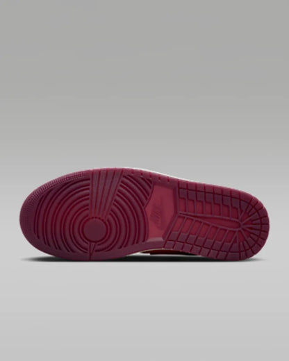 Team Red/Pueblo Red/Pale Ivory/Sierra Red