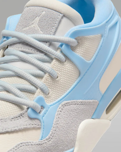 Psychic Blue/Pale Ivory/Aura