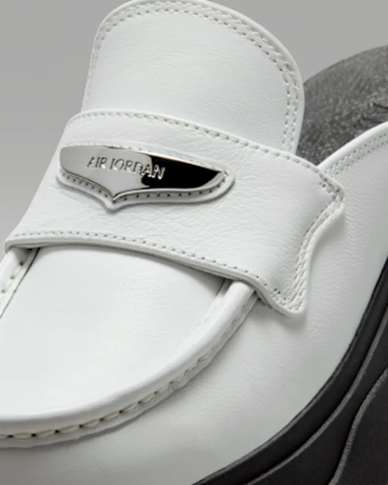 Summit White/Black/Metallic Silver