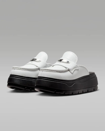 Summit White/Black/Metallic Silver