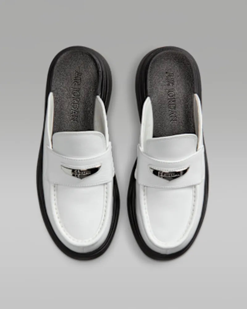 Summit White/Black/Metallic Silver