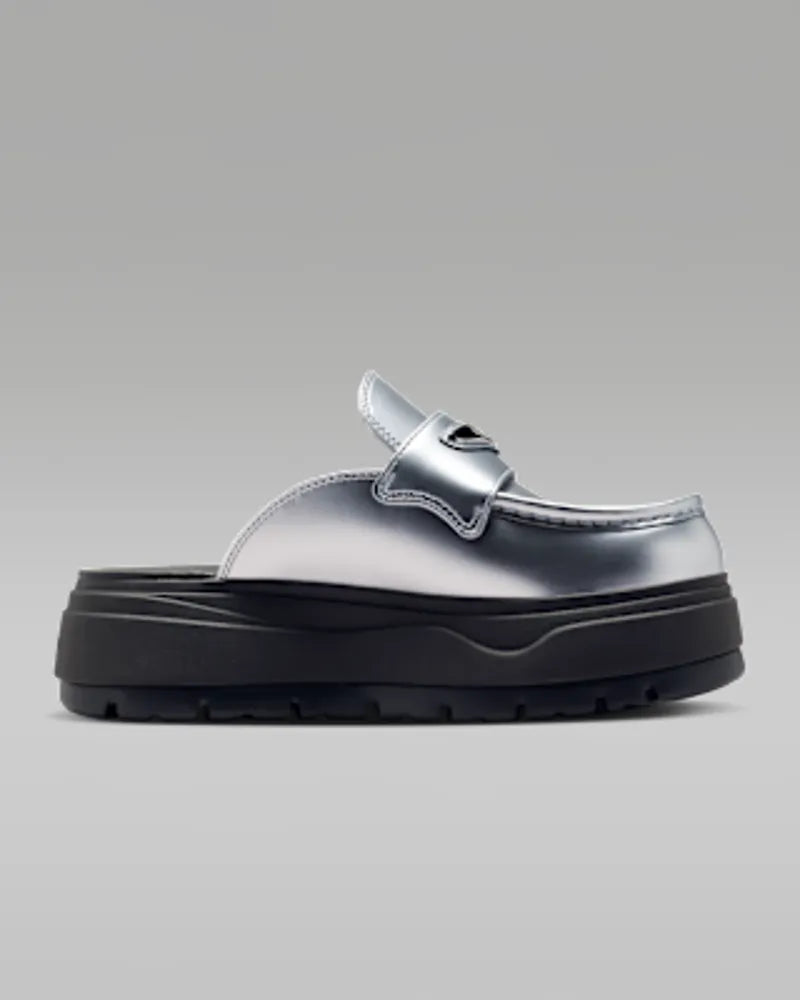 Metallic Silver/Shadow Brown/Wolf Grey/Metallic Silver