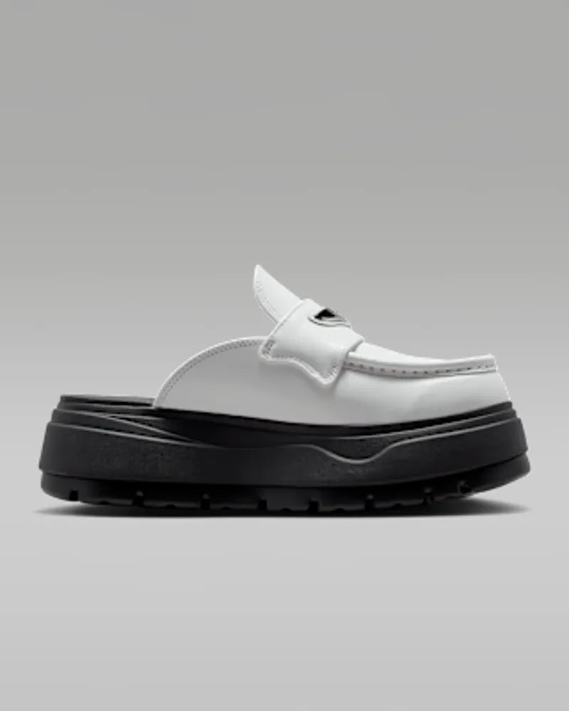 Summit White/Black/Metallic Silver